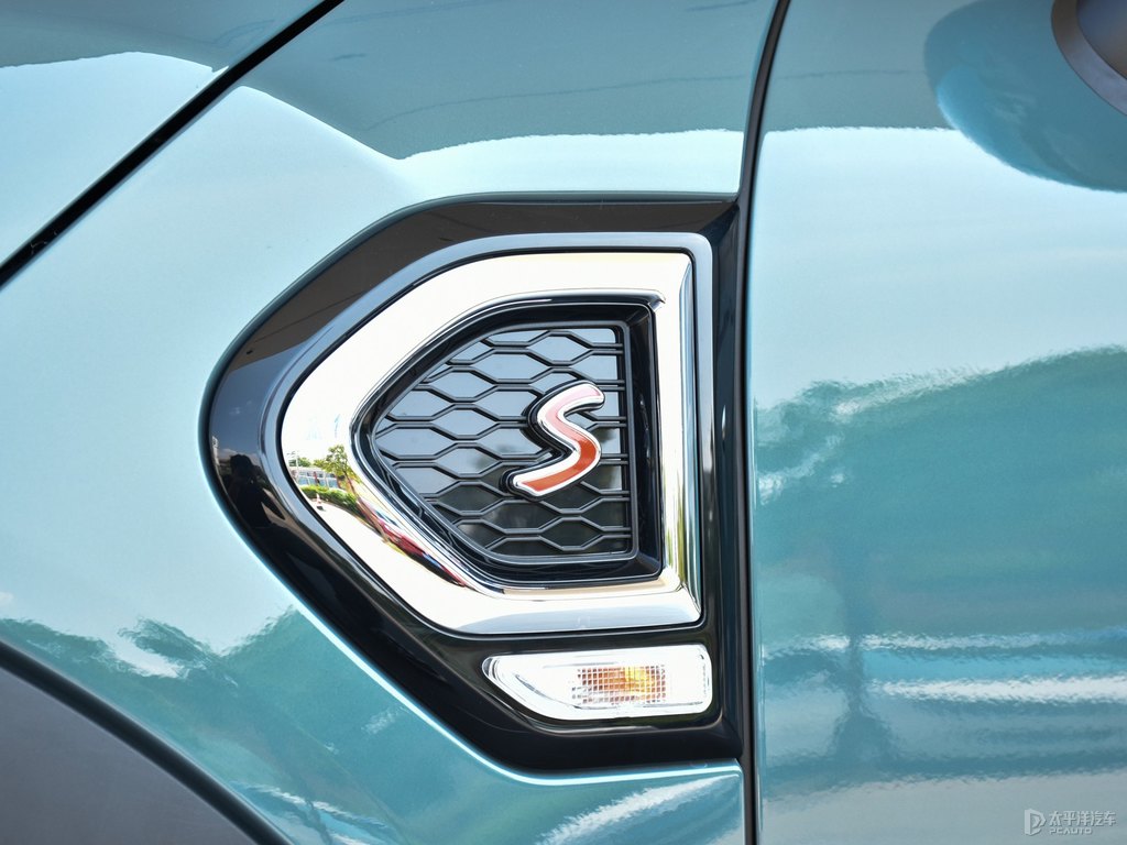 ȼMINI COUNTRYMAN܇^DƬ