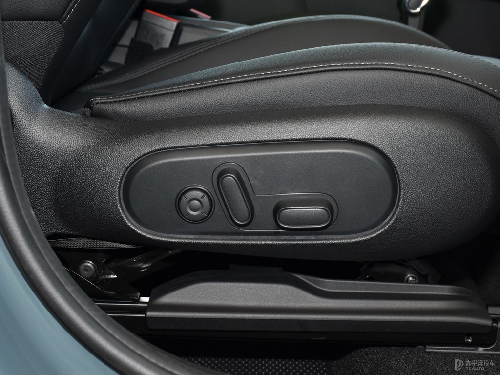 ȼMINI COUNTRYMAN΃(ni)DƬ