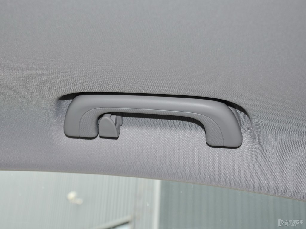 冰晶白帝豪GL車廂內(nèi)飾圖片