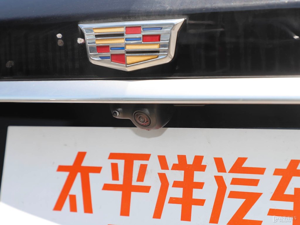 曜黑凱迪拉克XT6車尾外觀圖片