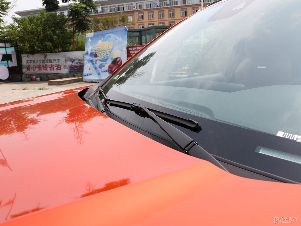~ͨMAXUS D90 Pro܇^DƬ