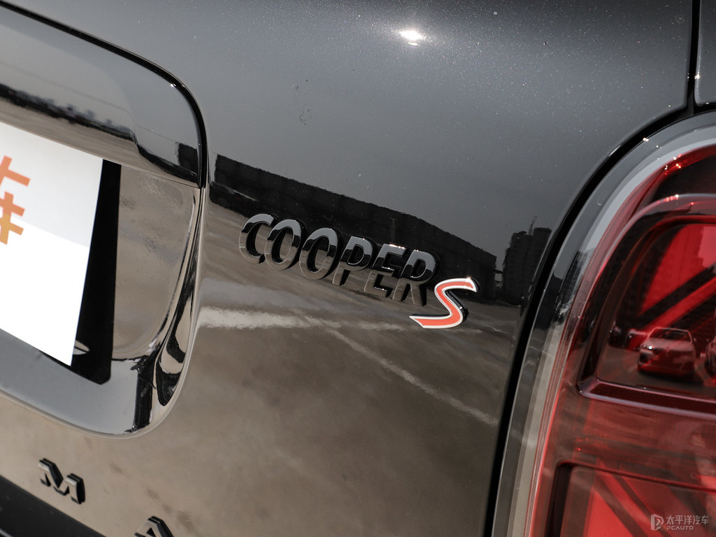 ҹMINI COUNTRYMAN܇(ch)β^DƬ