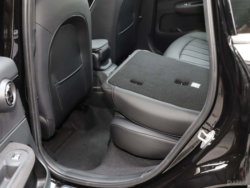 ҹMINI COUNTRYMAN΃(ni)DƬ