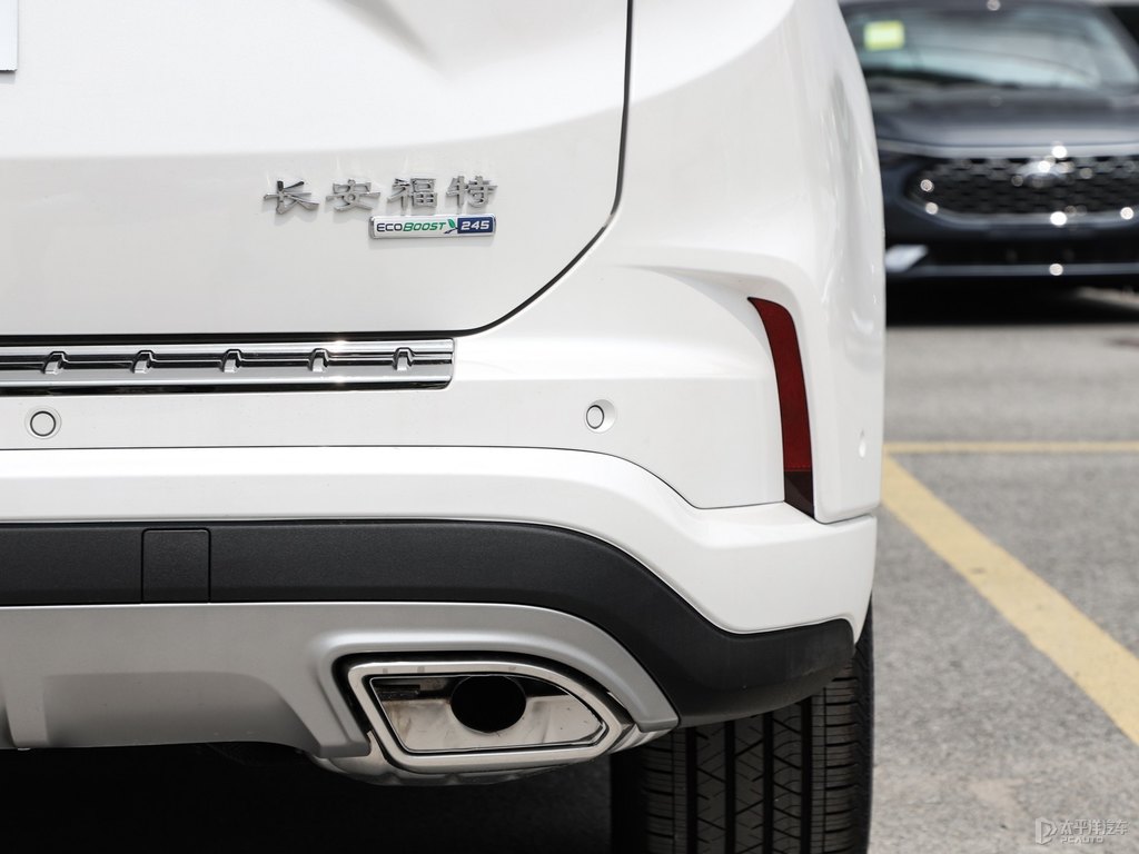 皓月白銳界L車尾外觀圖片