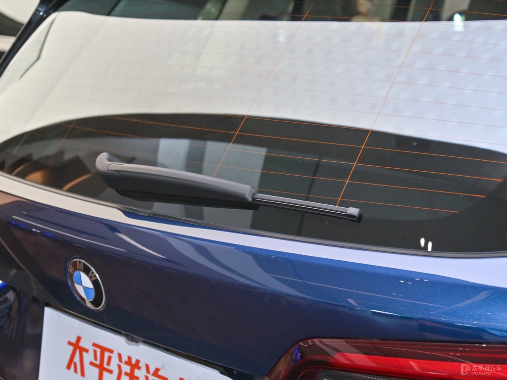 量子藍(lán)寶馬X5(進(jìn)口)車(chē)尾外觀圖片