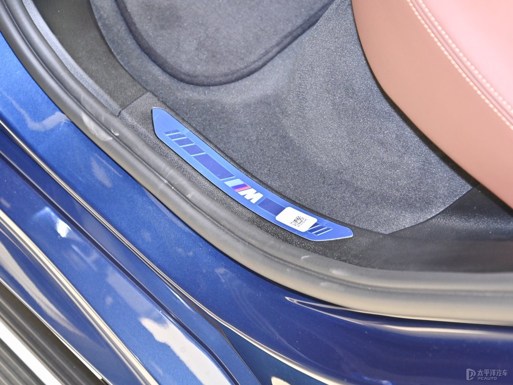 量子藍(lán)寶馬X5(進(jìn)口)車廂內(nèi)飾圖片