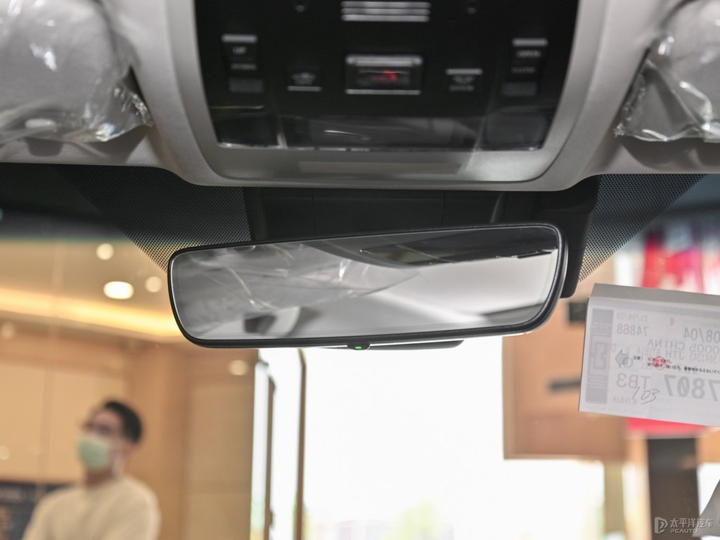 超音速鈦銀雷克薩斯ES車廂內(nèi)飾圖片