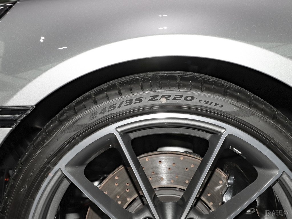 GT銀保時(shí)捷911細(xì)節(jié)其它細(xì)節(jié)圖片