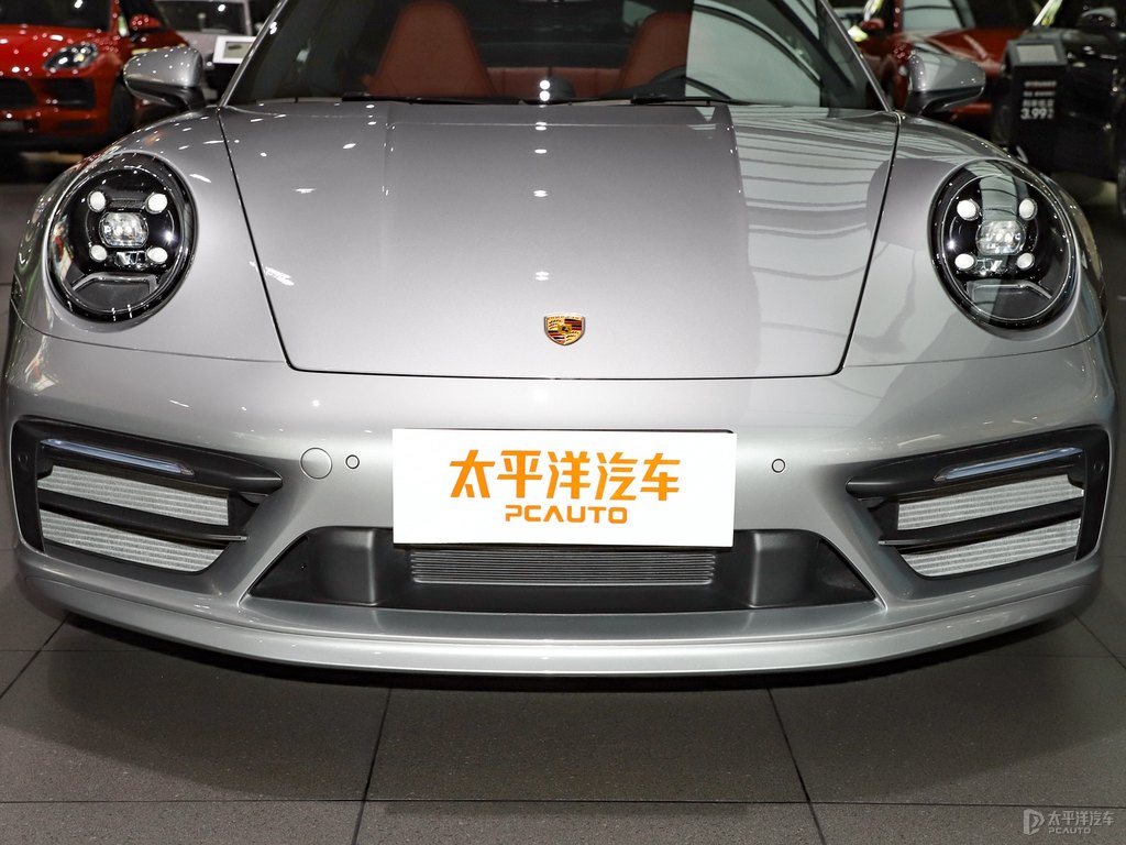GT銀保時(shí)捷911車頭外觀圖片