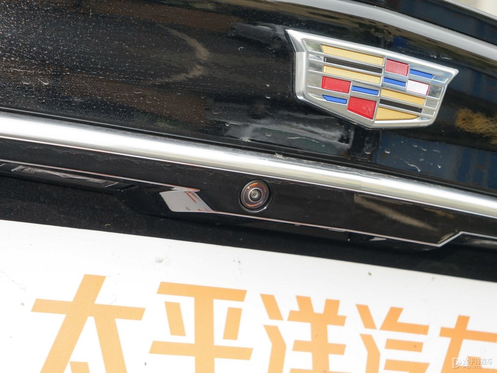 瑪雅黑凱迪拉克CT6車尾外觀圖片