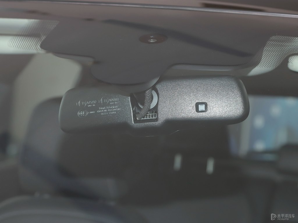 水亮銀英菲尼迪QX50車(chē)身外觀圖片
