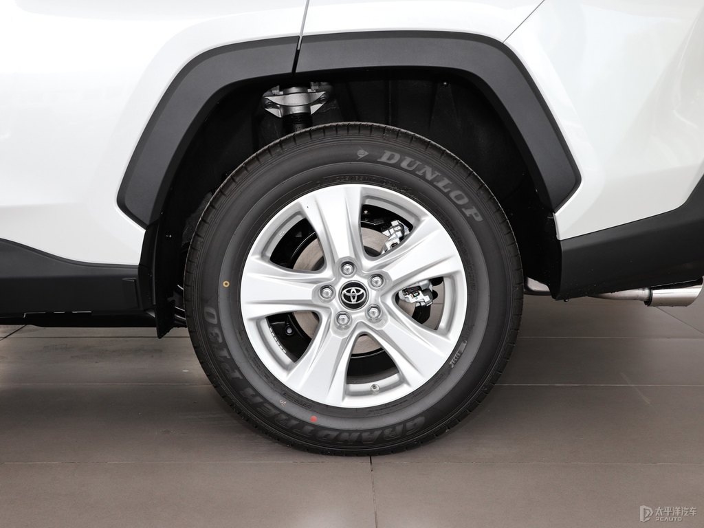 珍珠白R(shí)AV4榮放車身外觀圖片