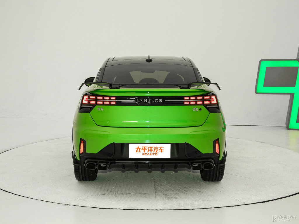 領(lǐng)克05整車外觀外觀圖片