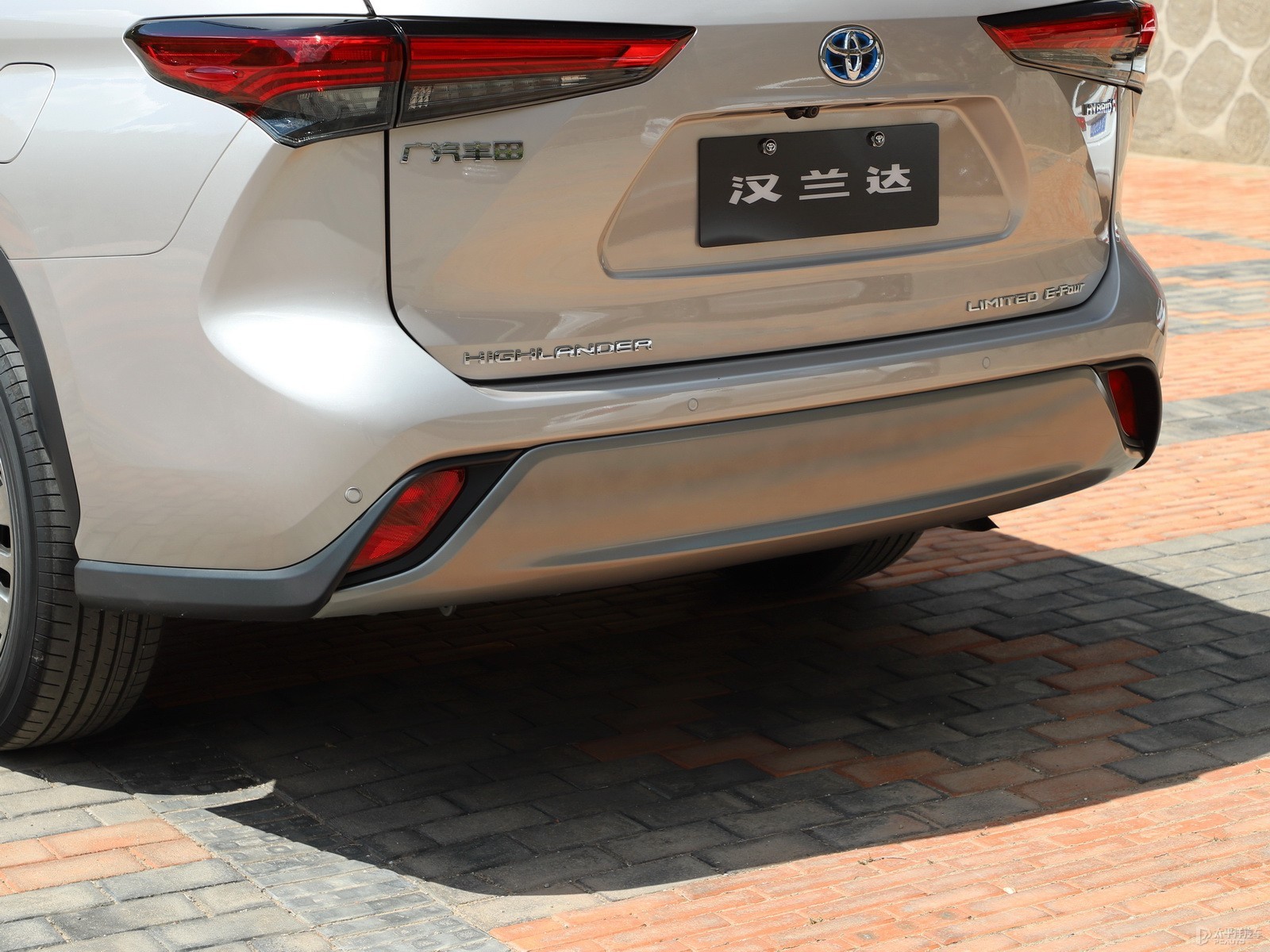 漢蘭達(dá)外觀高清大圖
