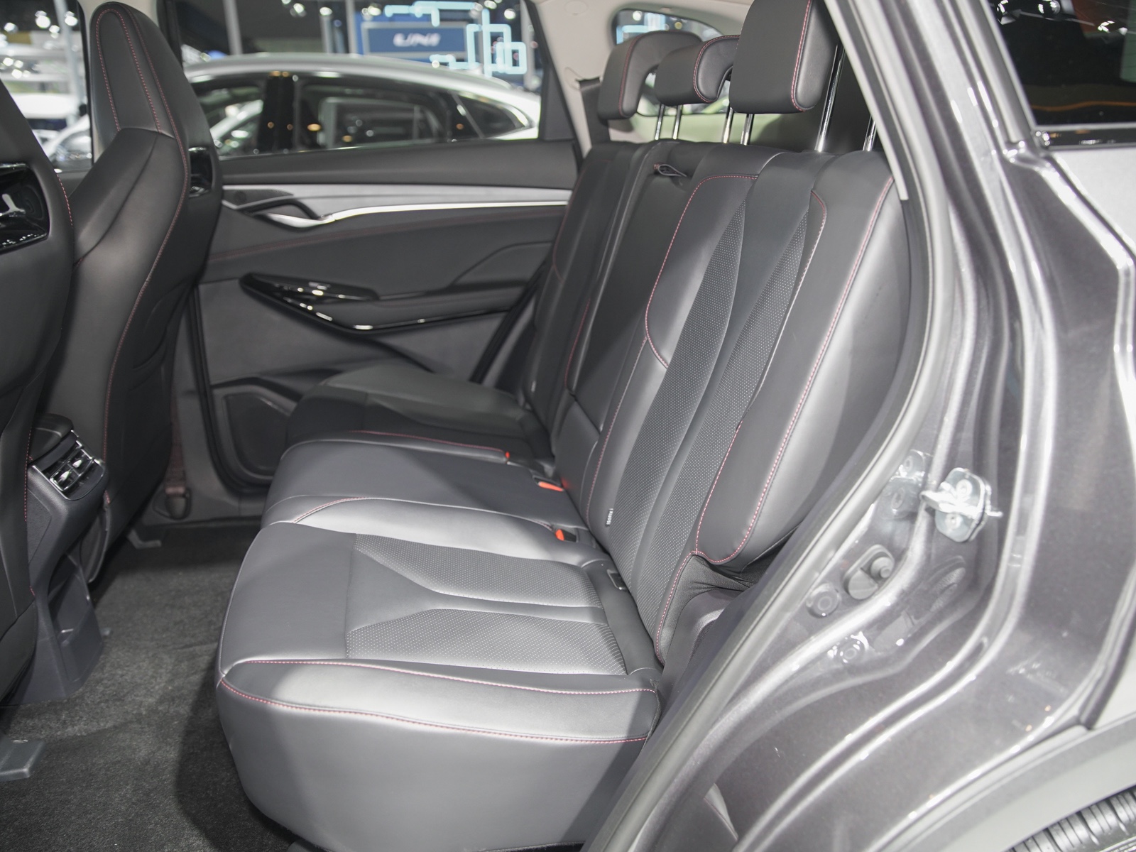 長安CS75 PLUS車展高清大圖