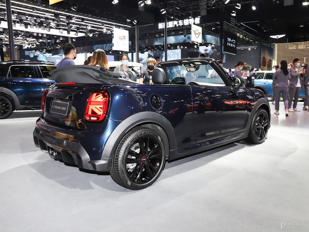 MINI CABRIODƬ