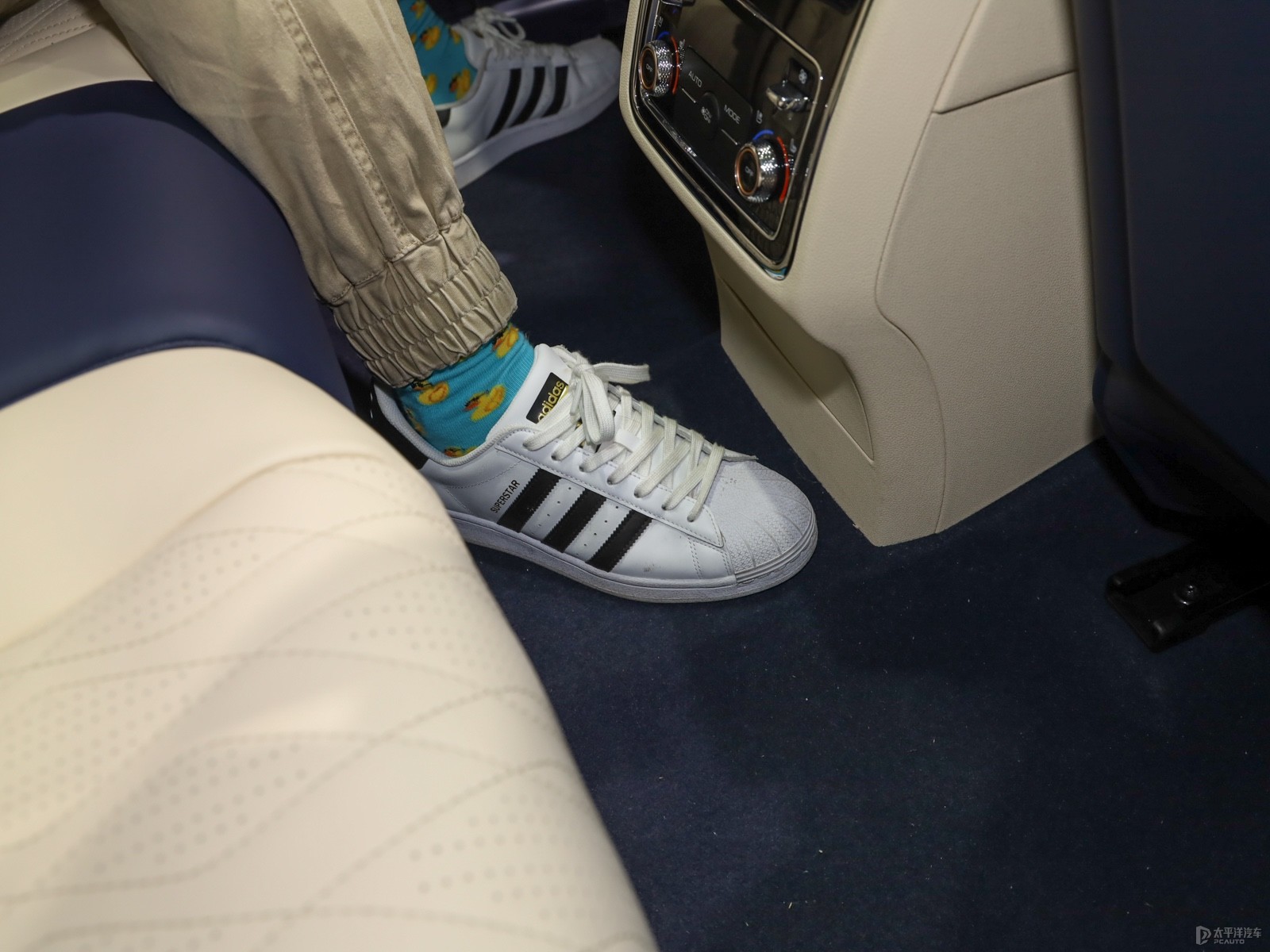 坦克500空間高清大圖