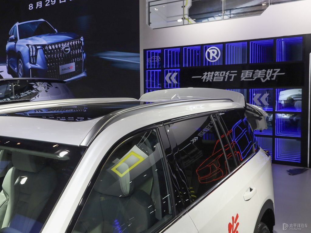 刃影白傳祺GS8車身外觀圖片