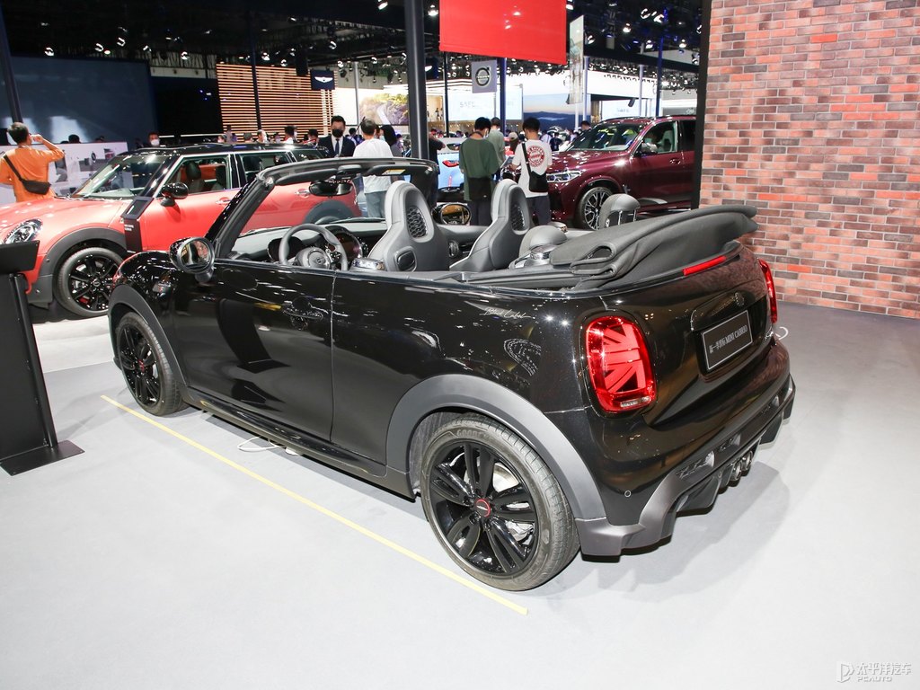 MINI CABRIODƬ