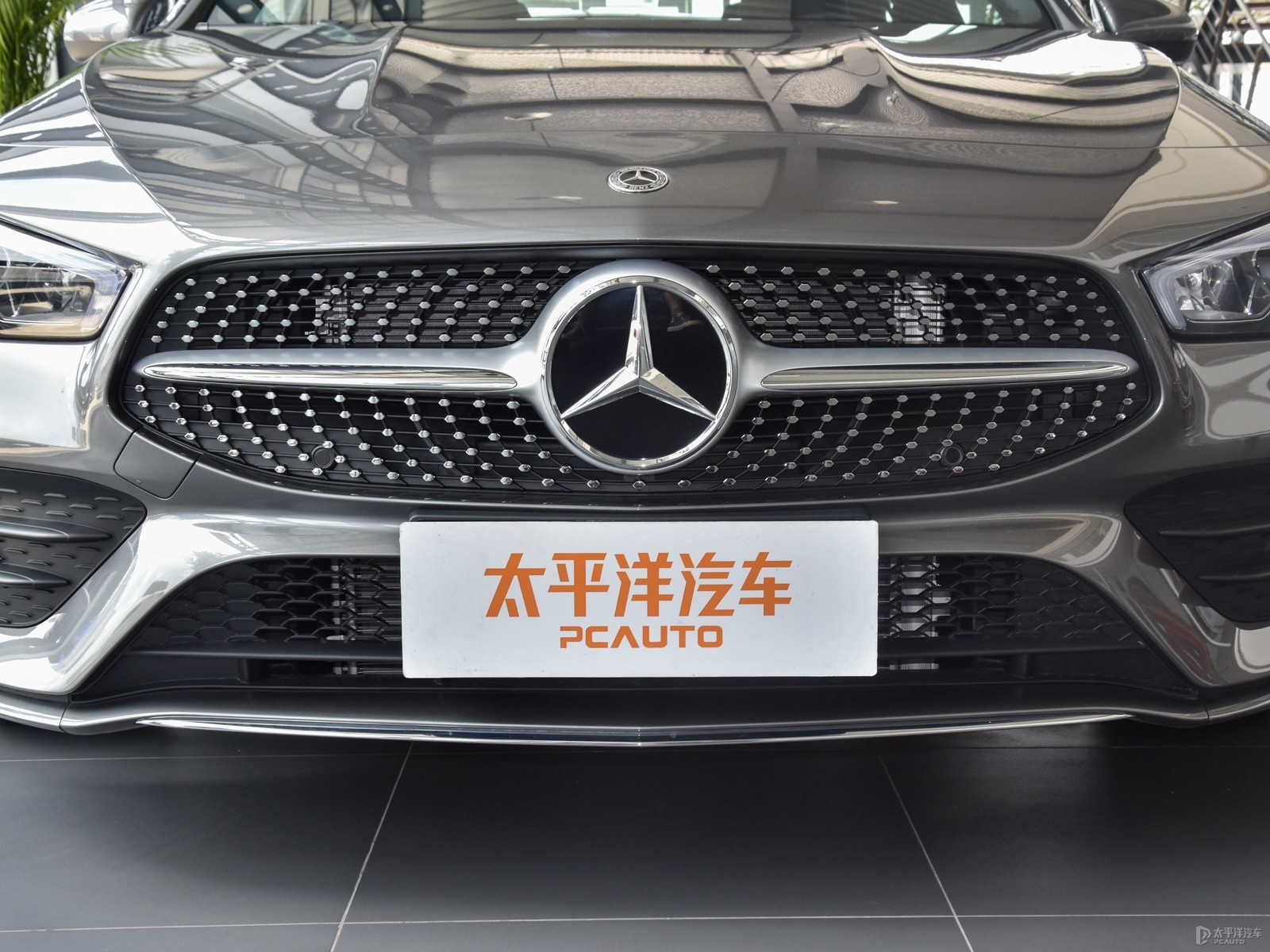 奔馳CLA級(jí)外觀高清大圖