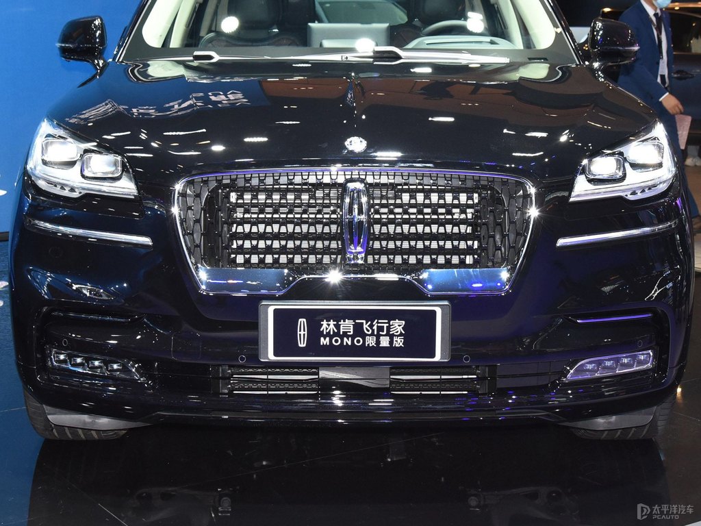 瀚金黑飛行家整車外觀外觀圖片