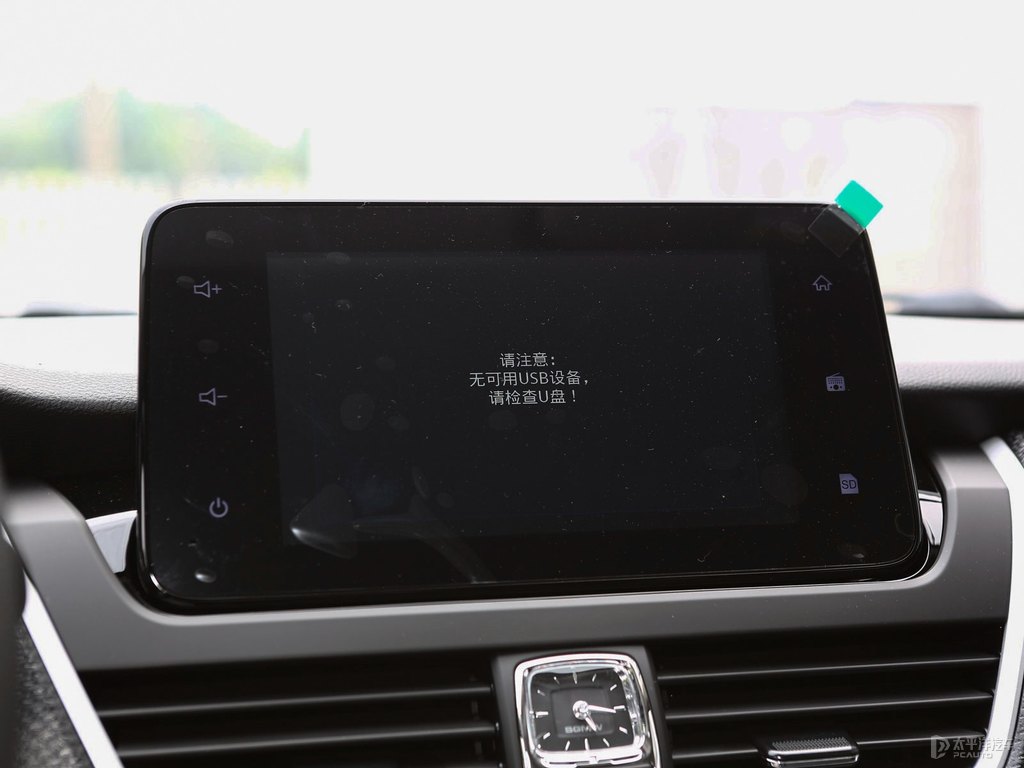 果糖白寶駿730中控內(nèi)飾圖片