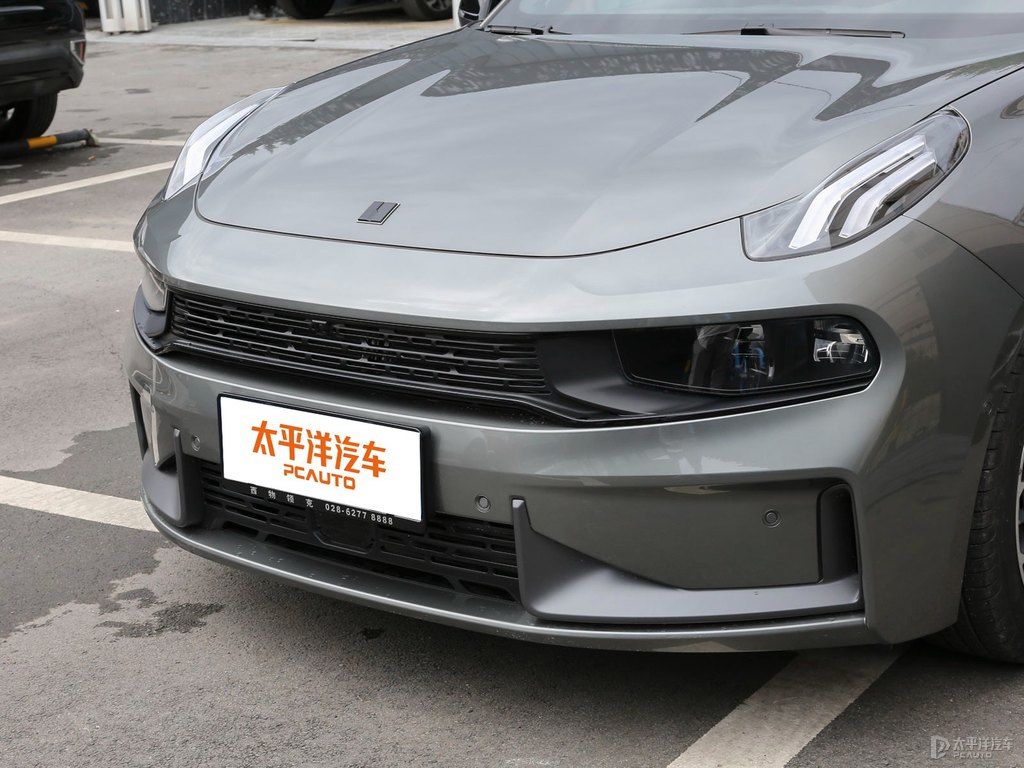 灰領(lǐng)克03車頭外觀圖片