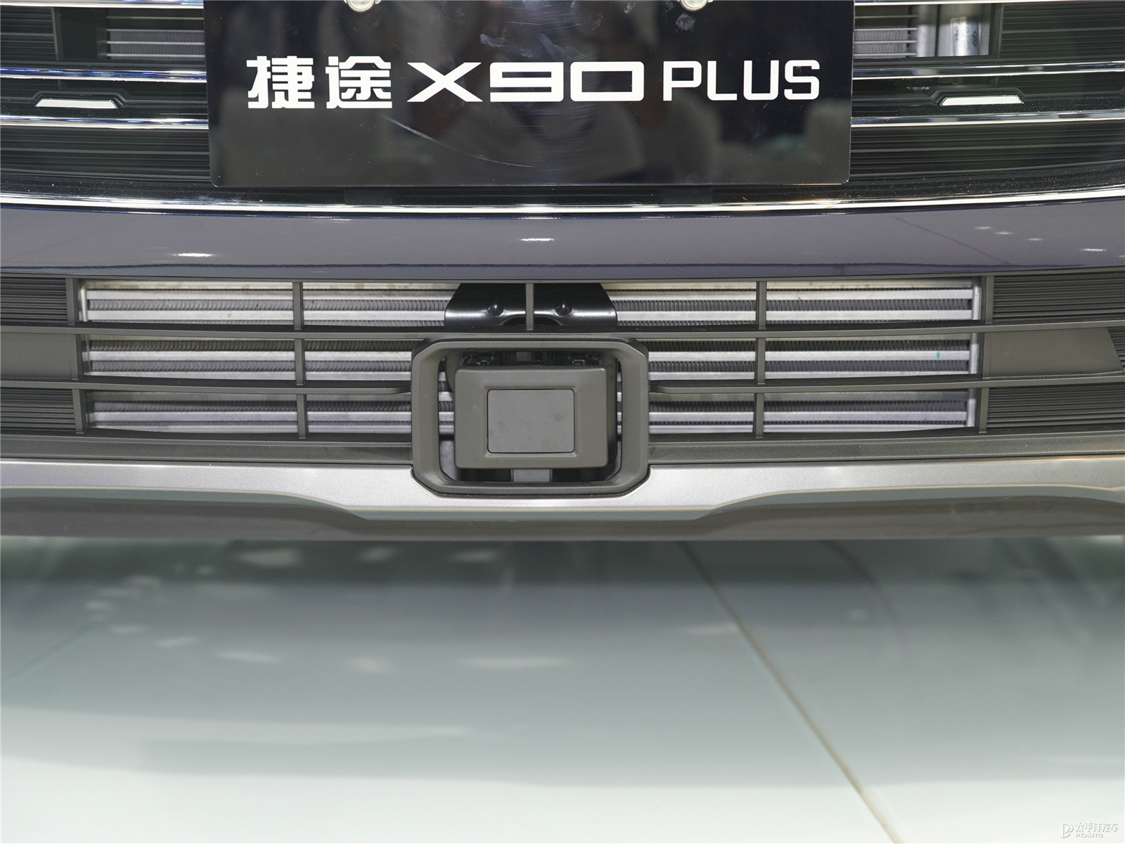 捷途X90 PLUS外觀高清大圖