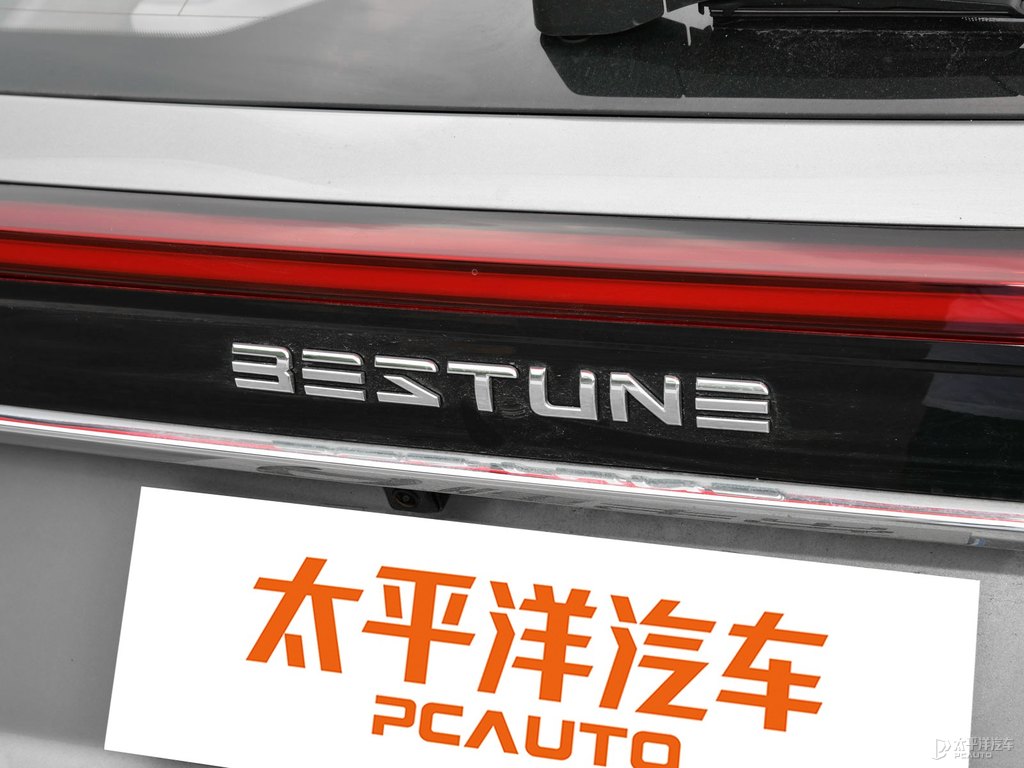 富勒銀奔騰T99車尾外觀圖片