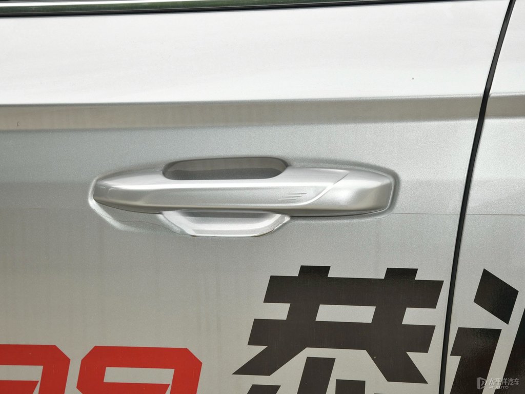 富勒銀奔騰T99車身外觀圖片