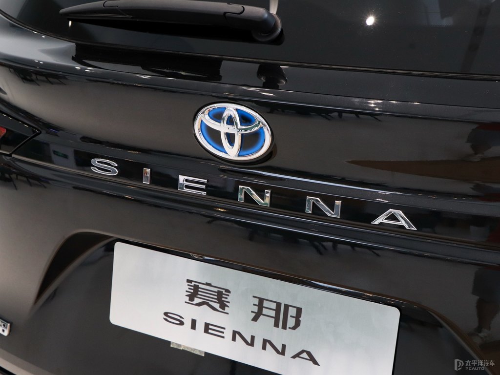 īِSIENNA܇β^DƬ