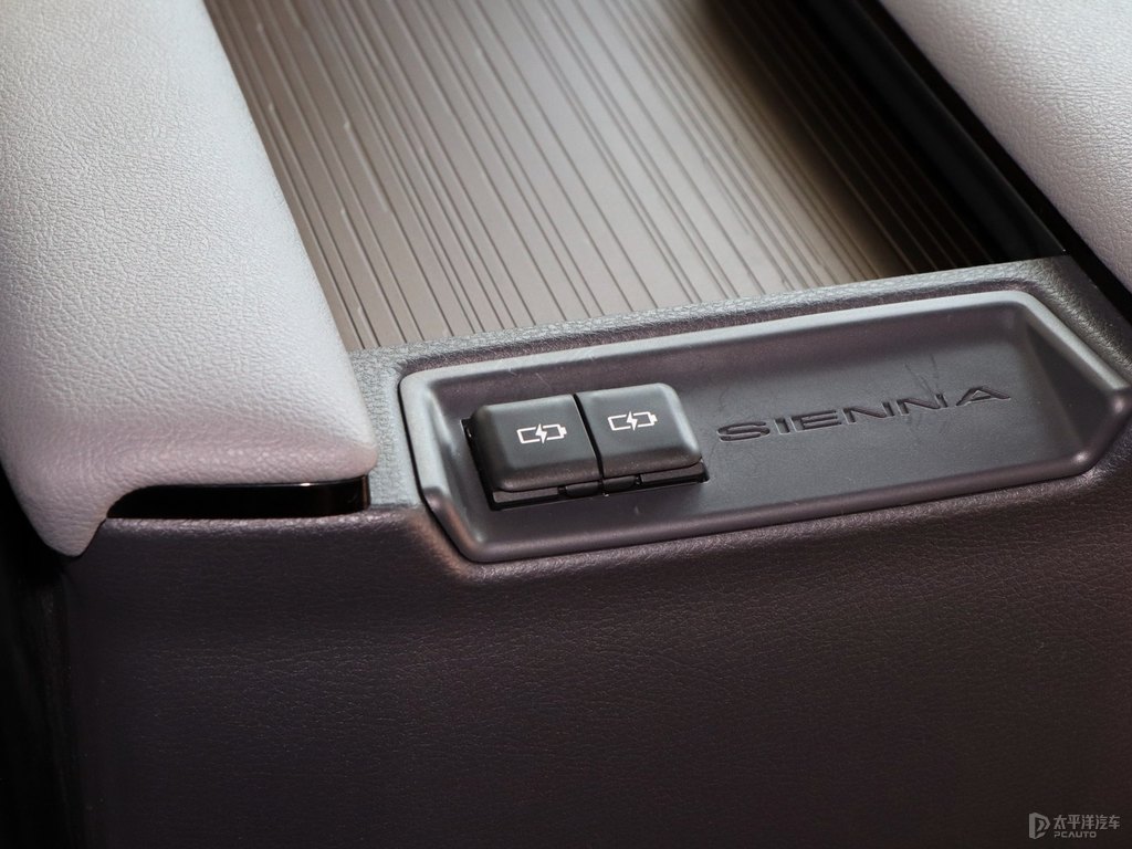 īِSIENNA΃(ni)DƬ