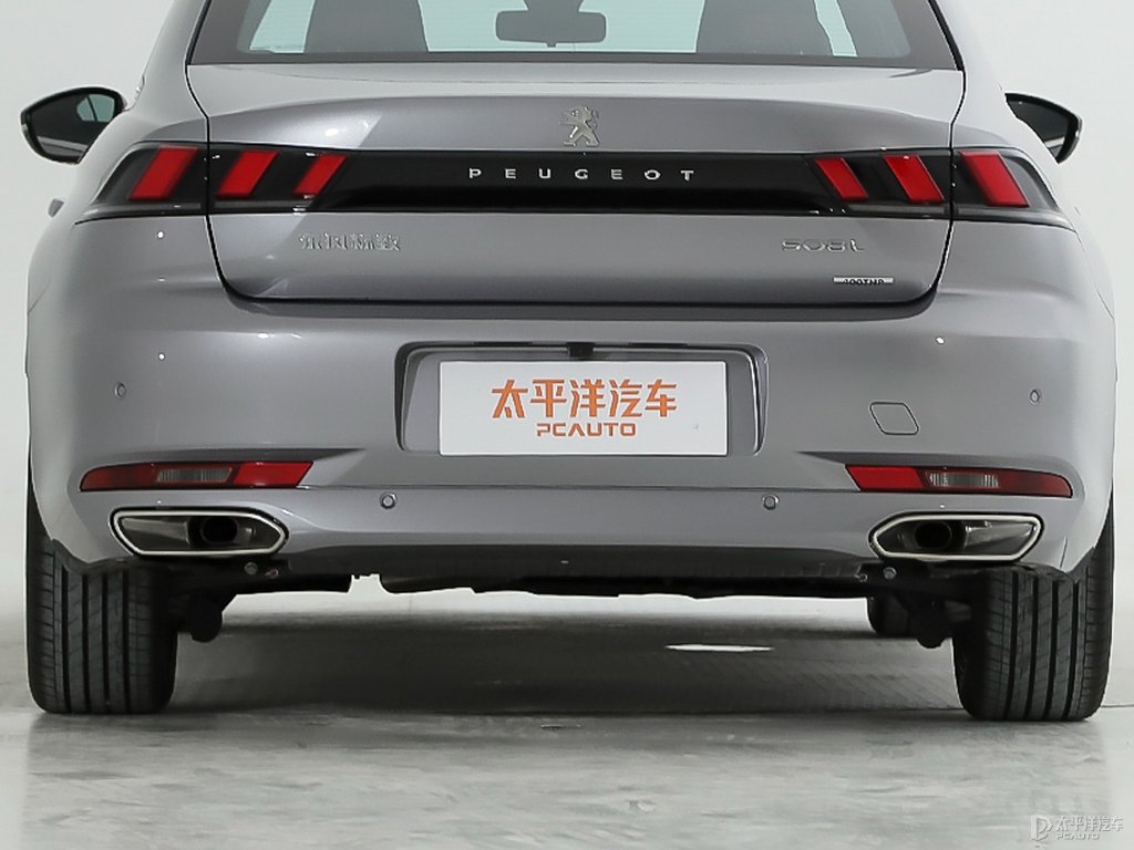 銀翼灰標(biāo)致508車尾外觀圖片