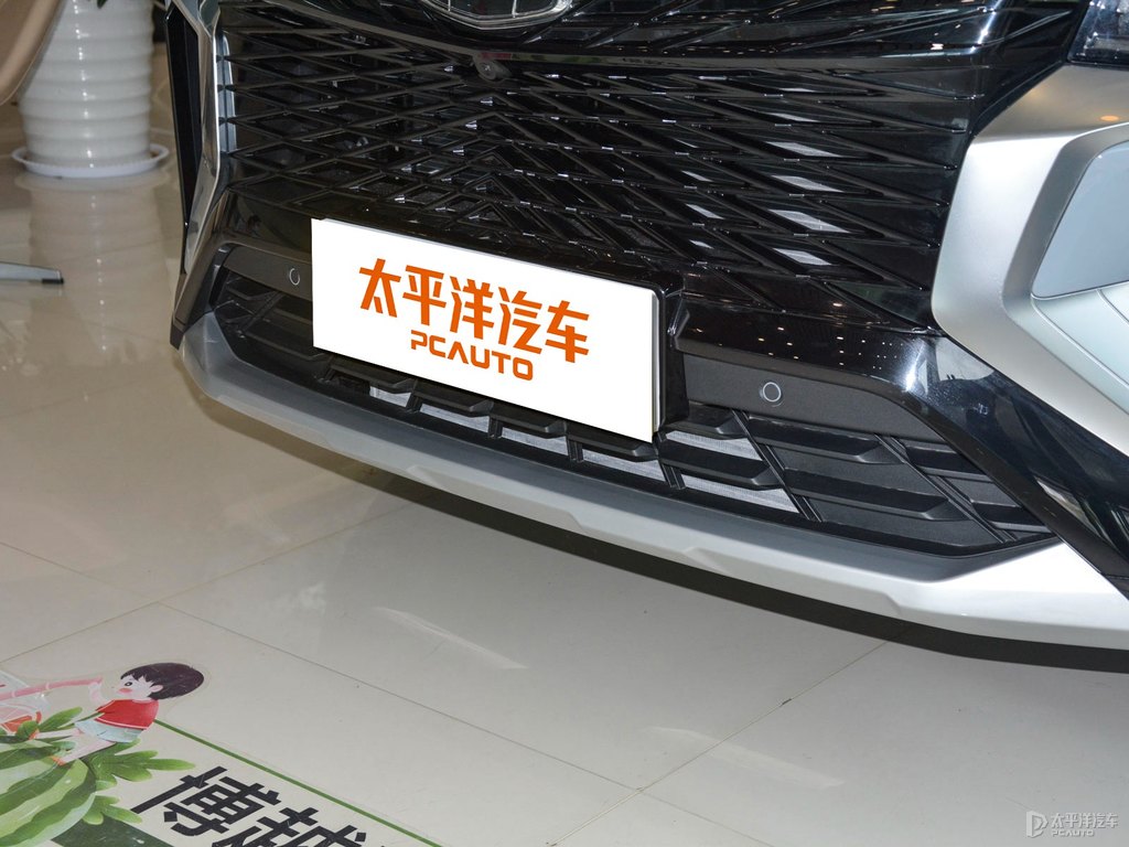 超凡灰博越車頭外觀圖片
