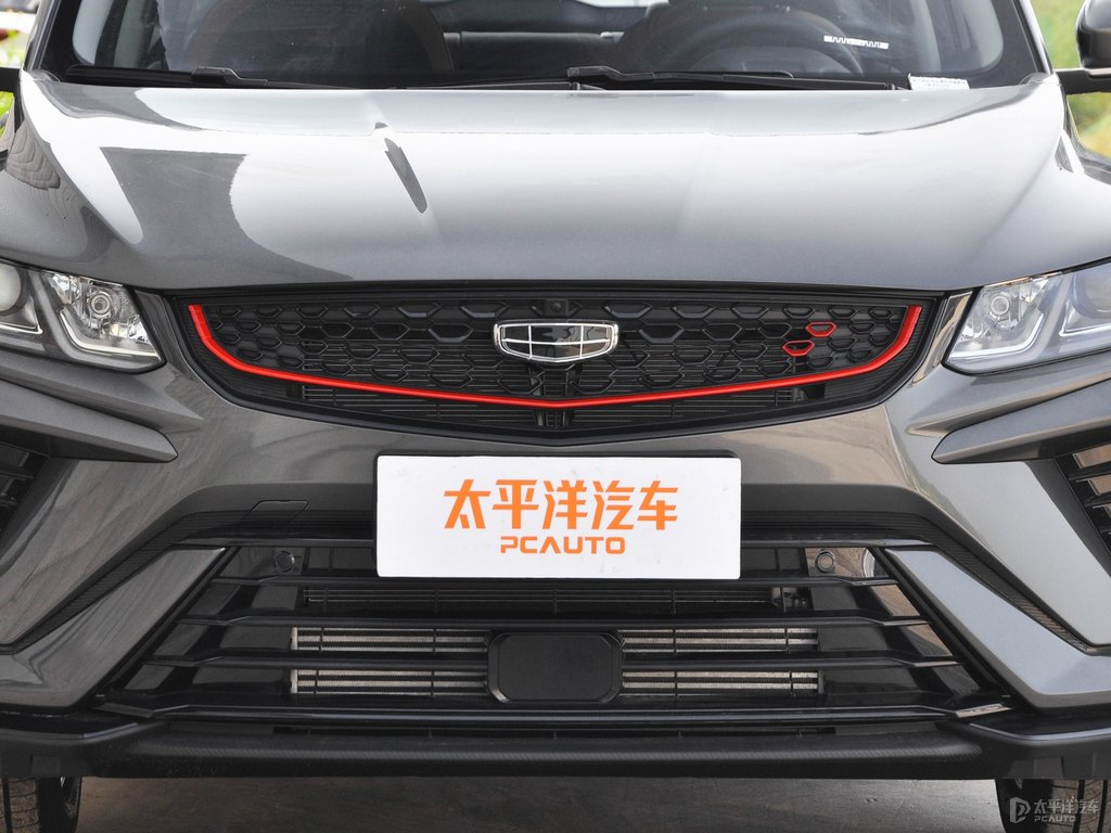雷霆灰繽越車頭外觀圖片