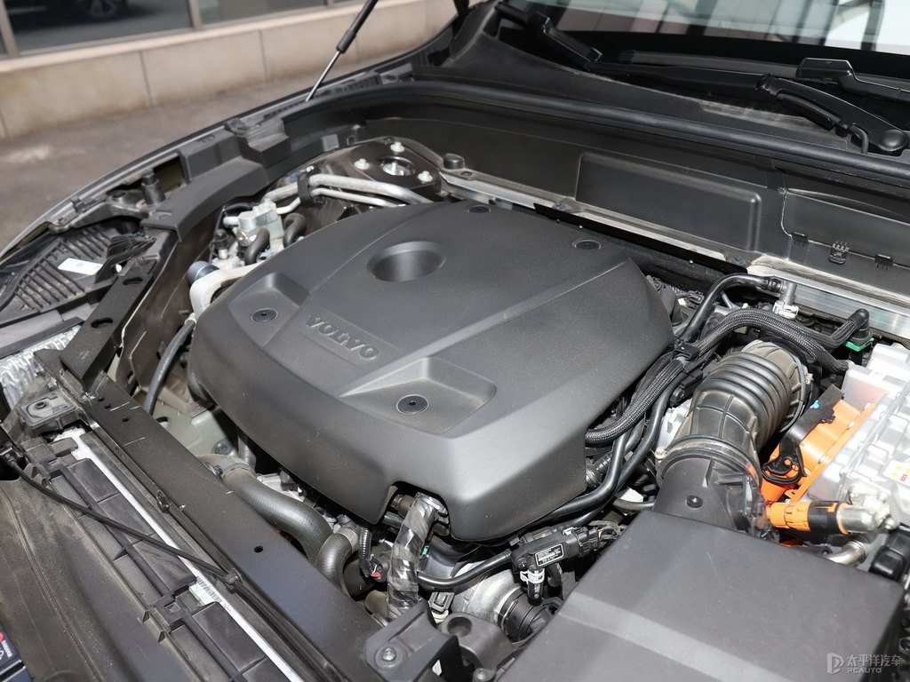 松林灰沃爾沃XC60新能源發(fā)動機(jī)其它細(xì)節(jié)圖片