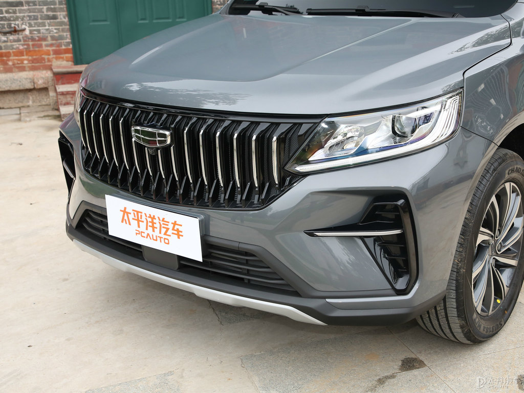 鈦金灰遠(yuǎn)景X6車頭外觀圖片