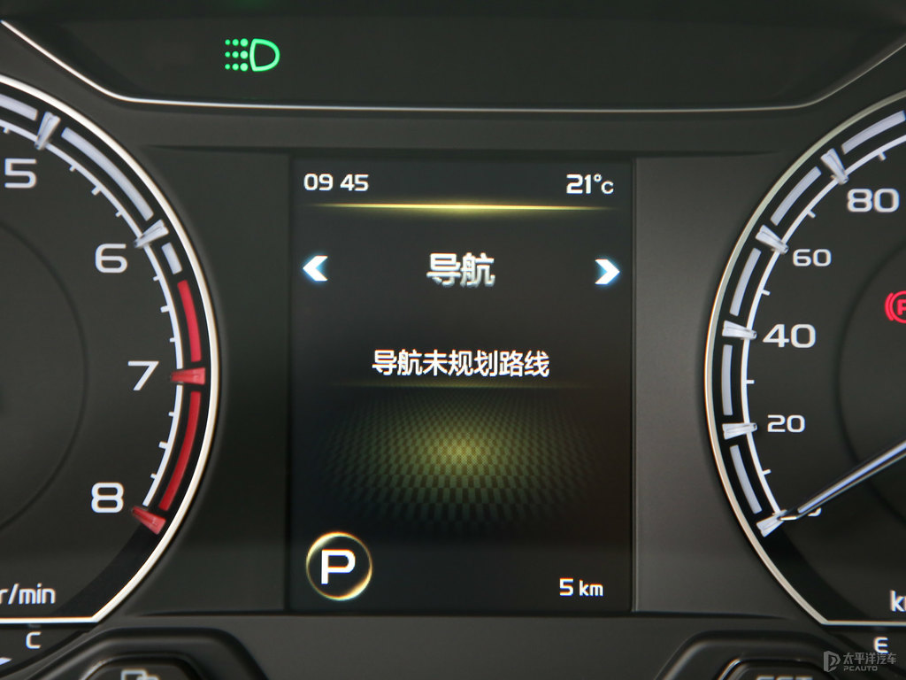 墨黛藍(lán)遠(yuǎn)景X6中控內(nèi)飾圖片