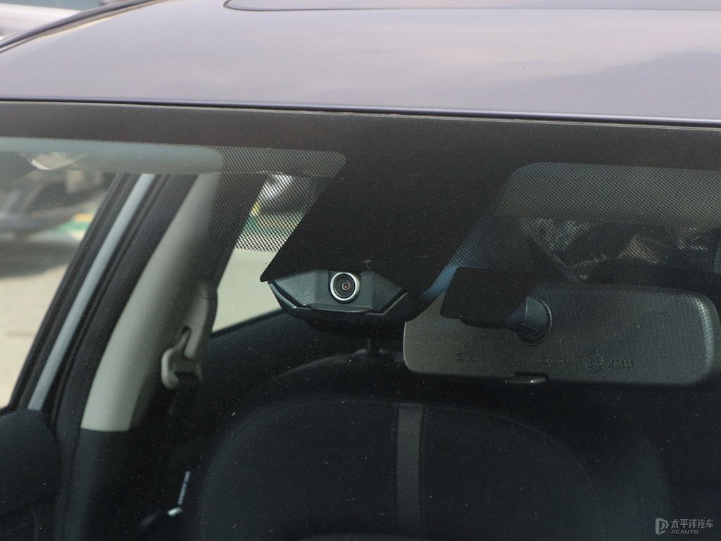 鎢鋼灰軒逸車身外觀圖片