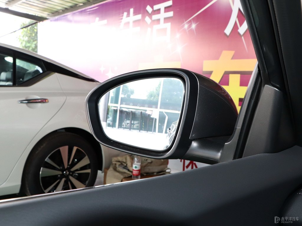 鎢鋼灰軒逸車(chē)身外觀圖片