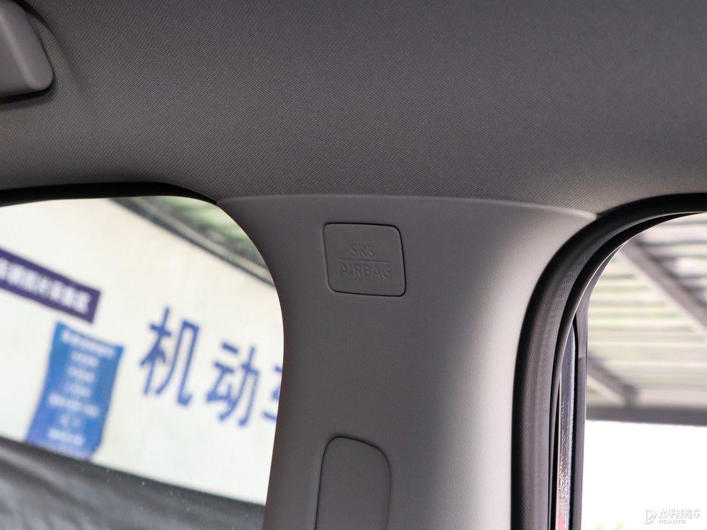 曜石黑軒逸車廂內(nèi)飾圖片