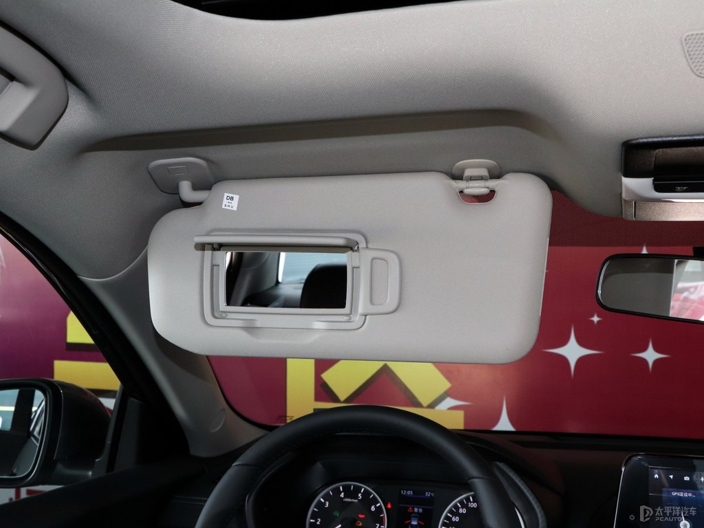 鎢鋼灰軒逸車(chē)廂內(nèi)飾圖片