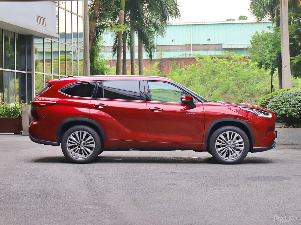 星鉆紅漢蘭達(dá)整車外觀外觀圖片