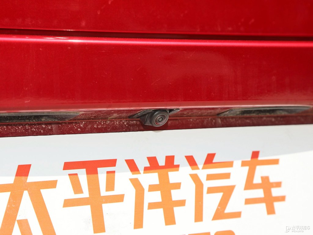 水晶魂動(dòng)紅馬自達(dá)3 昂克賽拉車尾外觀圖片