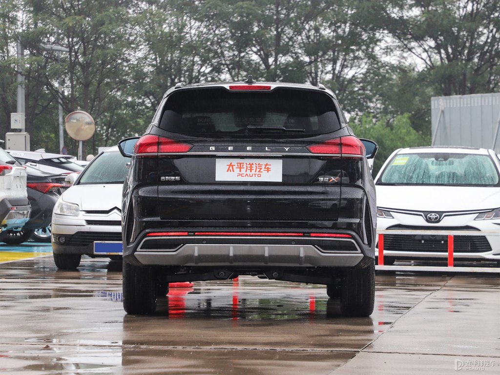 神隱黑博越整車外觀外觀圖片