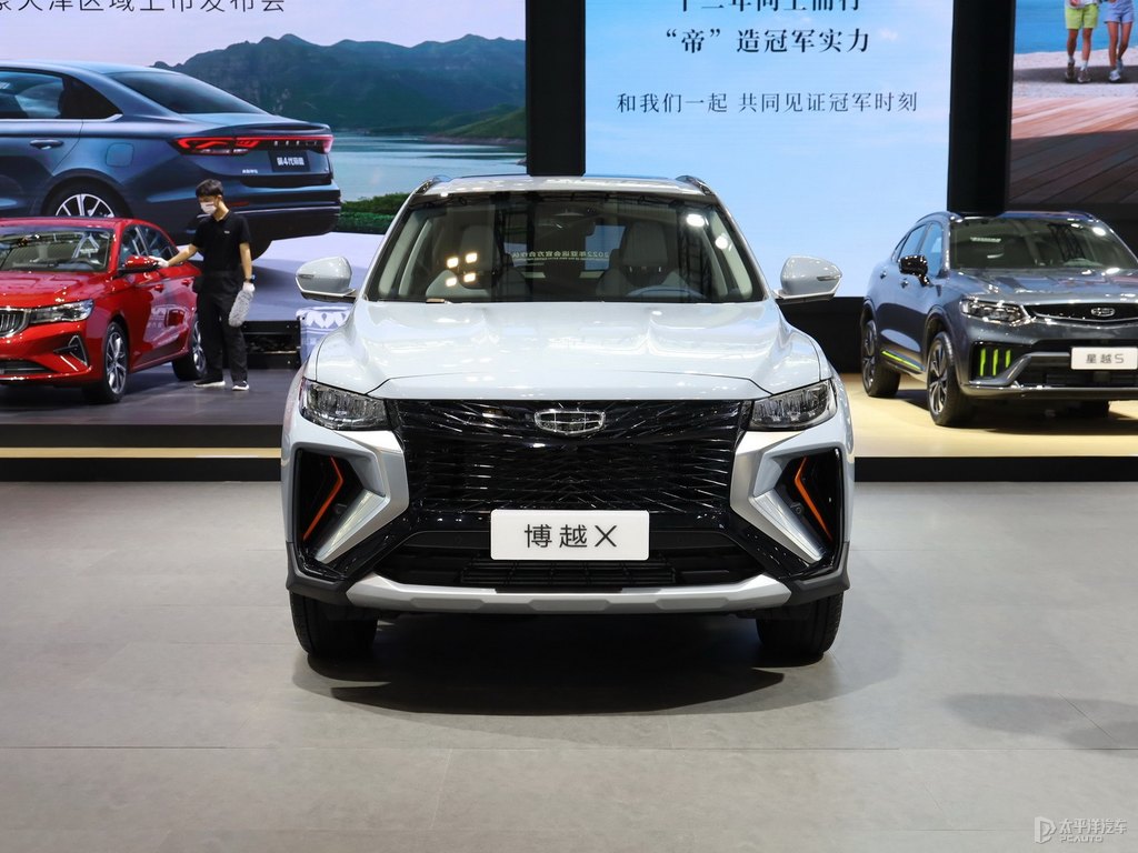 超凡灰博越整車(chē)外觀外觀圖片