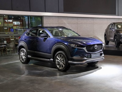 馬自達(dá)CX-30 EV外觀實(shí)拍圖