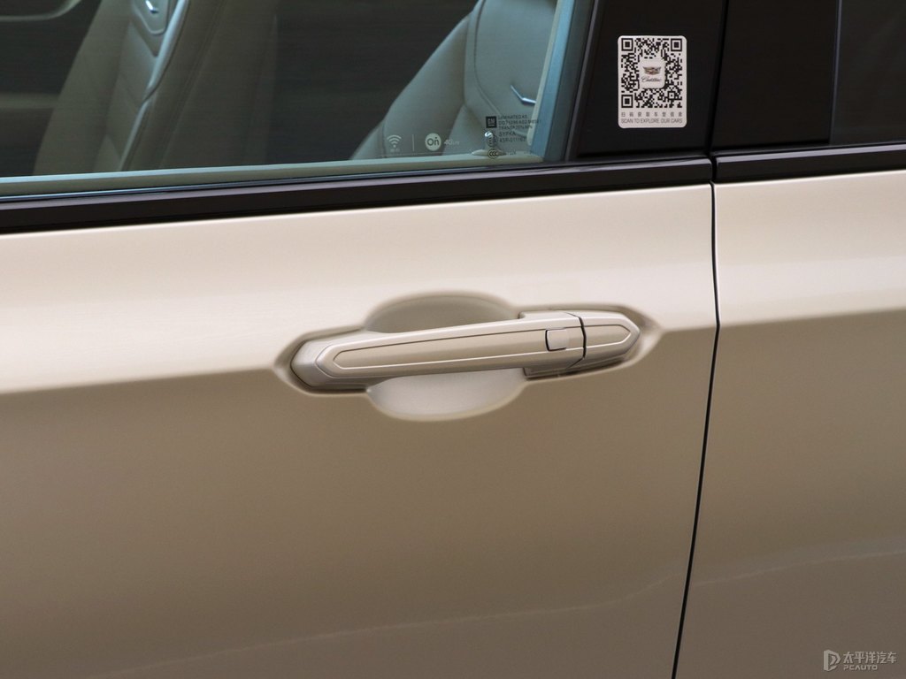 琉璃金凱迪拉克XT6車(chē)身外觀圖片