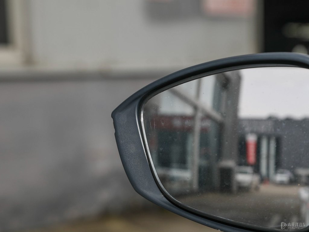水晶白元Pro車身外觀圖片