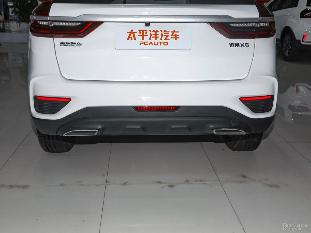 漢玉白遠(yuǎn)景X6車尾外觀圖片